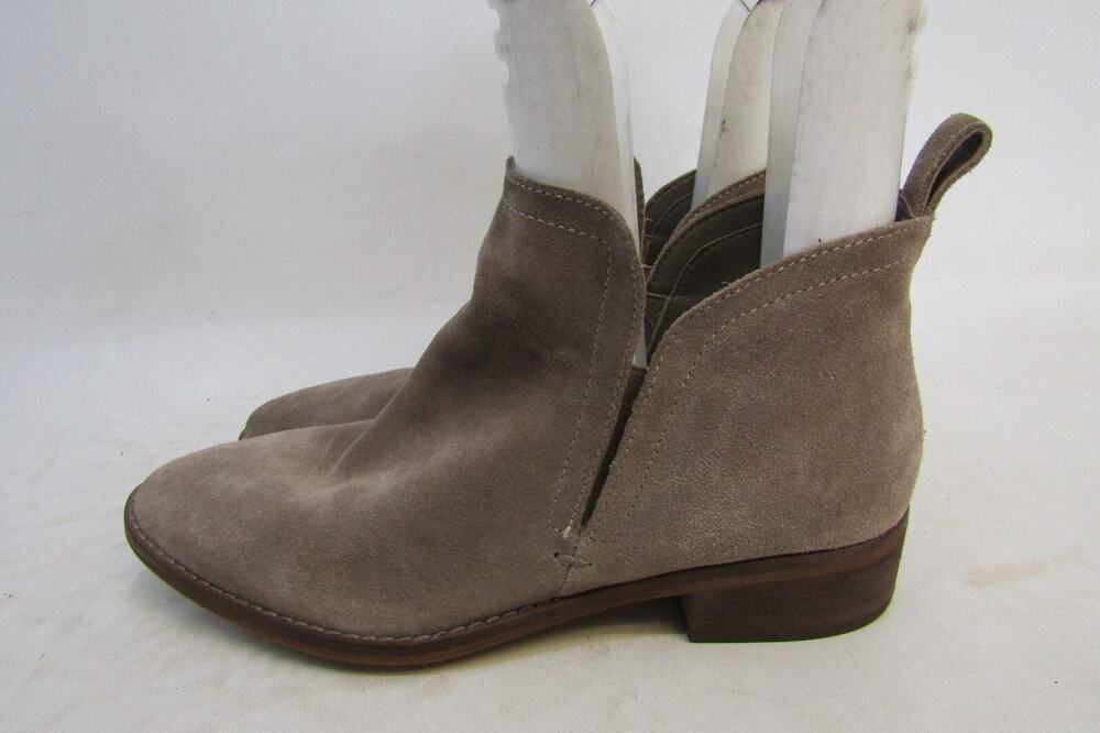Dolce Vita Womens Size 8 M Brown Suede Chelsea Ankle Fashion Boots Bootie